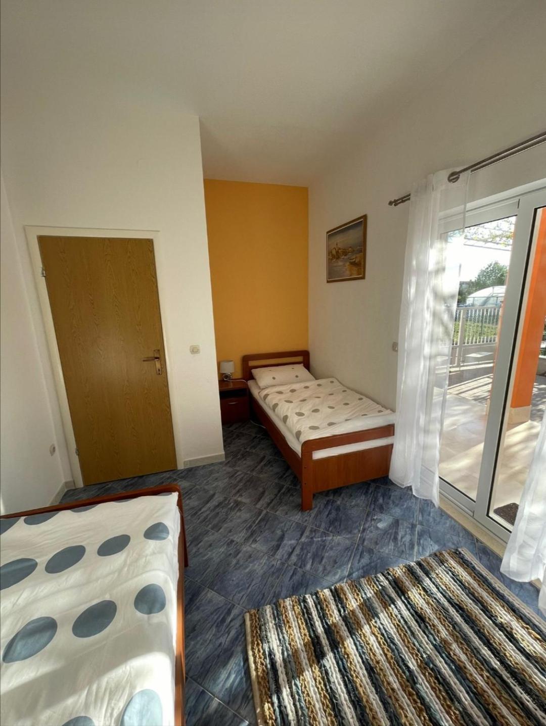 Orangerie Apartment คาชเตลา ห้อง รูปภาพ